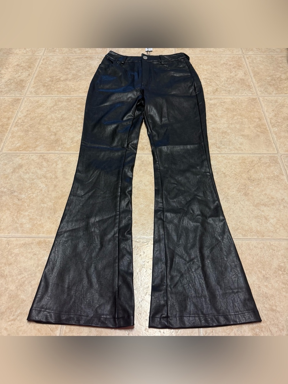 NWT Nasty Gal Star Bum Flare Pants Faux Leather Black Size 4 - Picture 4 of 6